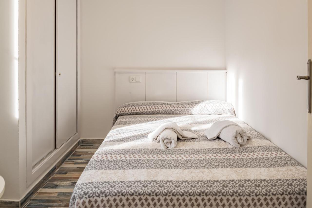 Apartamentos Piscis プラヤ・デアロ エクステリア 写真